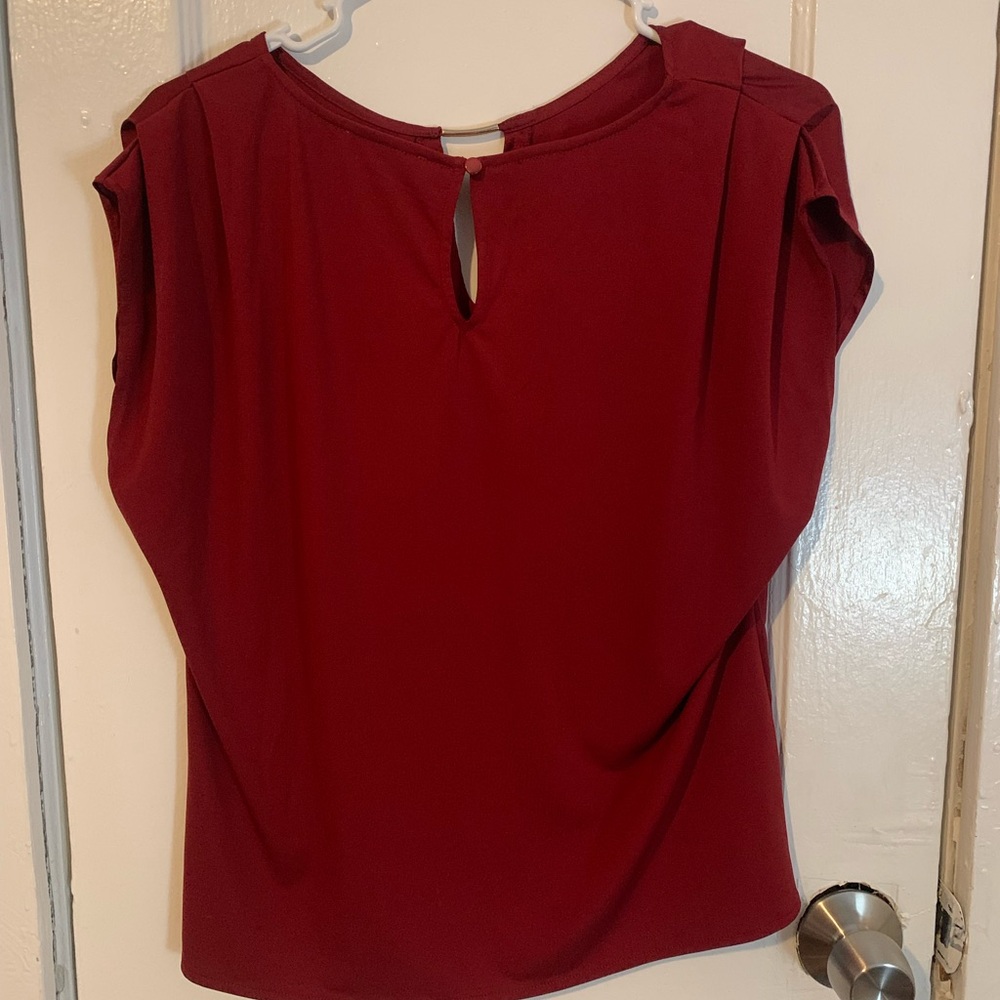Relaxed Red Blouse. NEVER WORN but there are no tags.